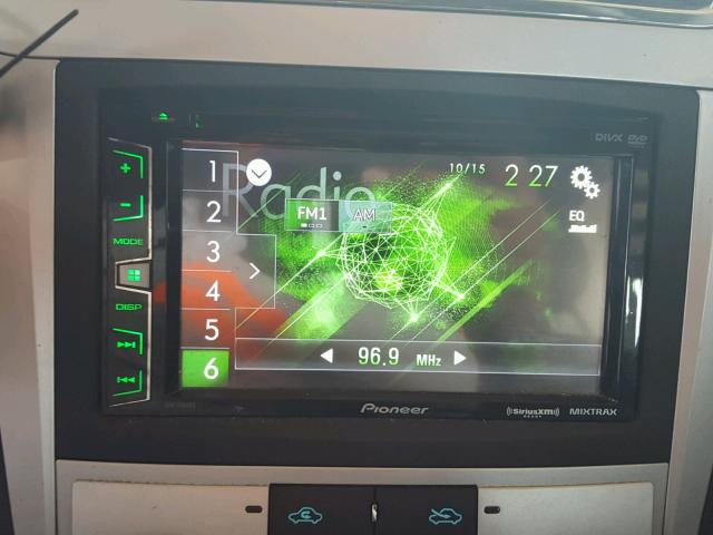 1G1ZC5E02AF245541 - 2010 CHEVROLET MALIBU 1LT GRAY photo 9