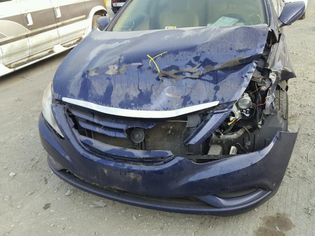 5NPEB4ACXBH095611 - 2011 HYUNDAI SONATA GLS BLUE photo 9