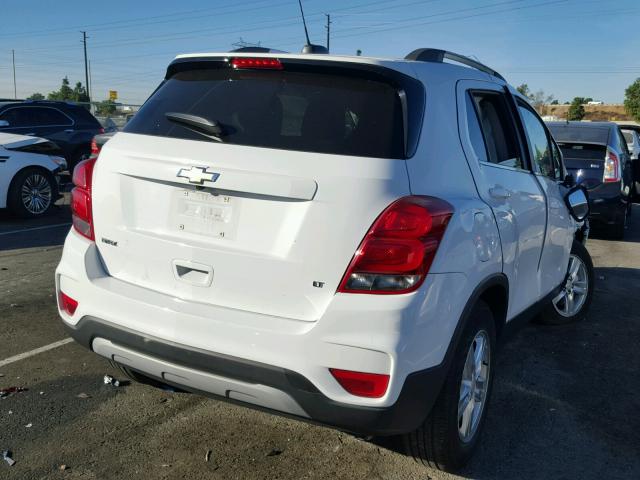 3GNCJLSB7HL134486 - 2017 CHEVROLET TRAX 1LT WHITE photo 4