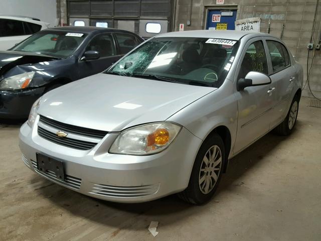 1G1AD5F52A7176073 - 2010 CHEVROLET COBALT 1LT SILVER photo 2