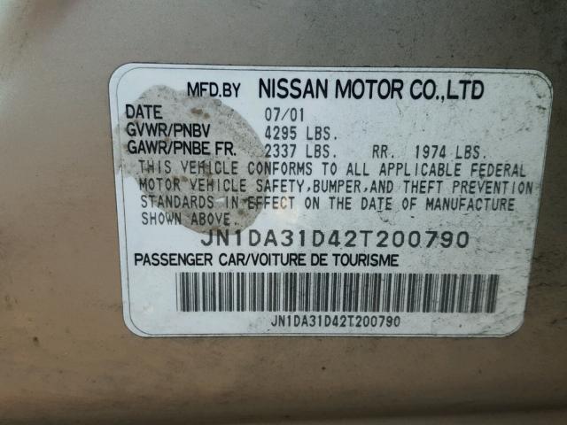 JN1DA31D42T200790 - 2002 NISSAN MAXIMA GLE GOLD photo 10