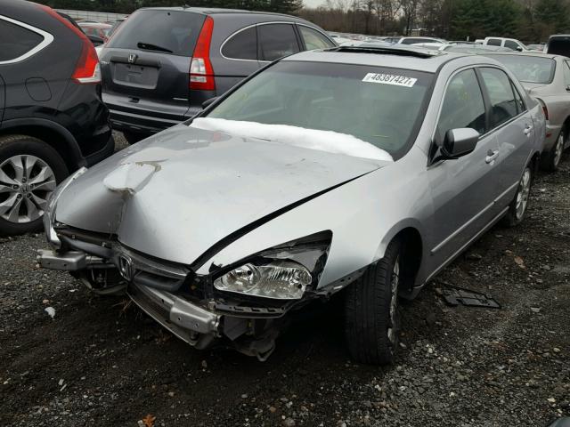 1HGCM56856A046939 - 2006 HONDA ACCORD EX SILVER photo 2