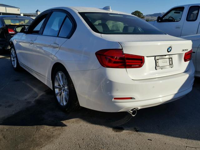 WBA8E1G57HNU12939 - 2017 BMW 320 I WHITE photo 3