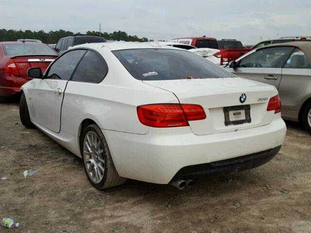 WBAKE3C56DE771670 - 2013 BMW 328 I WHITE photo 3
