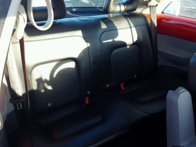 3VWCB21CX2M424729 - 2002 VOLKSWAGEN NEW BEETLE RED photo 6