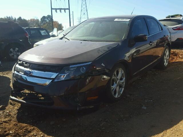 3FAHP0HA4CR209537 - 2012 FORD FUSION SE MAROON photo 2