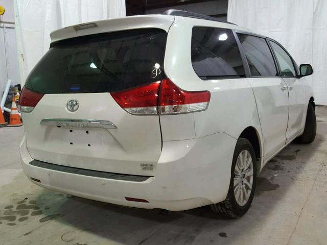 5TDDK3DC2BS002110 - 2011 TOYOTA SIENNA XLE WHITE photo 4