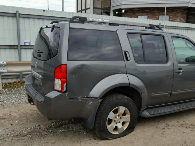 5N1AR18W85C746609 - 2005 NISSAN PATHFINDER GRAY photo 9