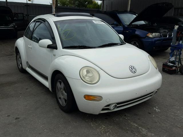 3VWCP21CX2M402456 - 2002 VOLKSWAGEN NEW BEETLE Bej foto 1