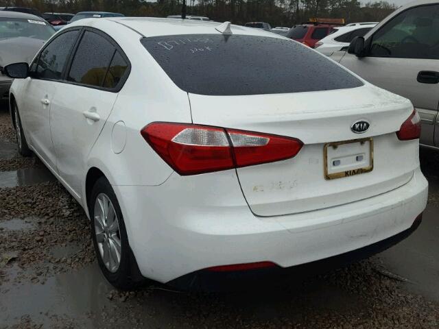 KNAFX4A68F5285071 - 2015 KIA FORTE LX WHITE photo 3