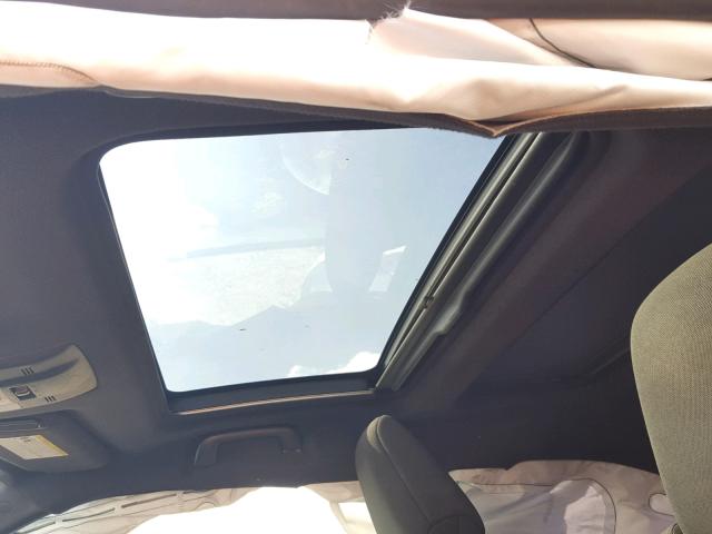 JTKJF5C78C3026995 - 2012 TOYOTA SCION TC 银色 照片 9