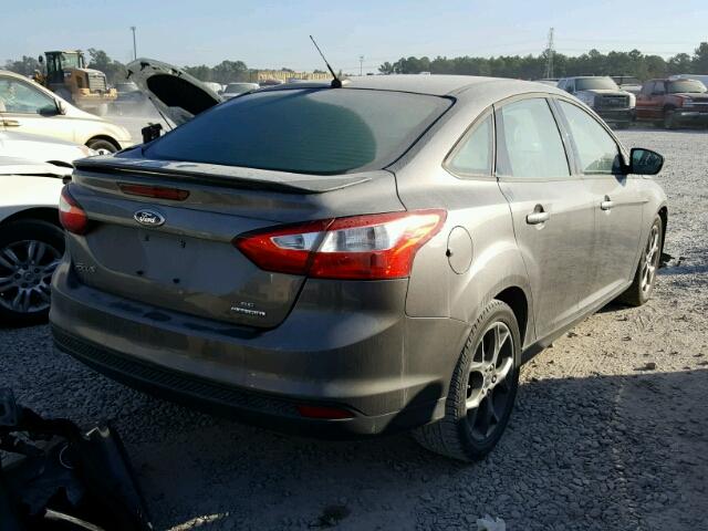 1FADP3F27DL212234 - 2013 FORD FOCUS SE GRAY photo 4