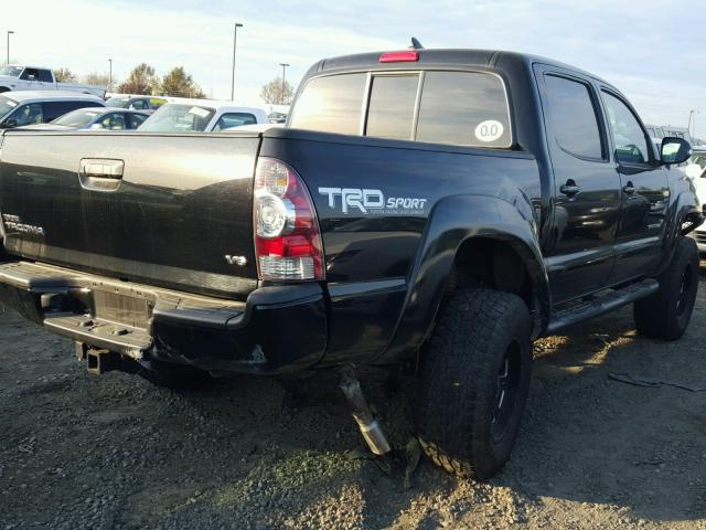 3TMLU4EN6FM194150 - 2015 TOYOTA TACOMA DOU BLACK photo 4