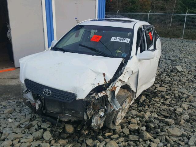 2T1KR32EX8C696523 - 2008 TOYOTA COROLLA MA WHITE photo 2