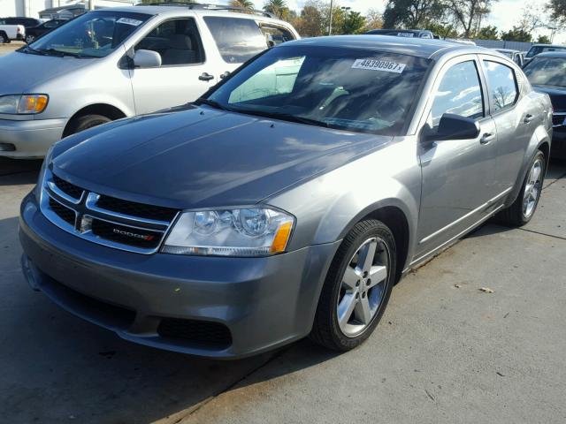 1C3CDZAB5CN322859 - 2012 DODGE AVENGER SE GRAY photo 2