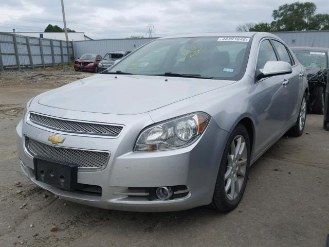 1G1ZG5E73CF158123 - 2012 CHEVROLET MALIBU LTZ 银色 照片 2