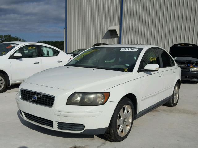 YV1MS382162179921 - 2006 VOLVO S40 2.4I WHITE photo 2