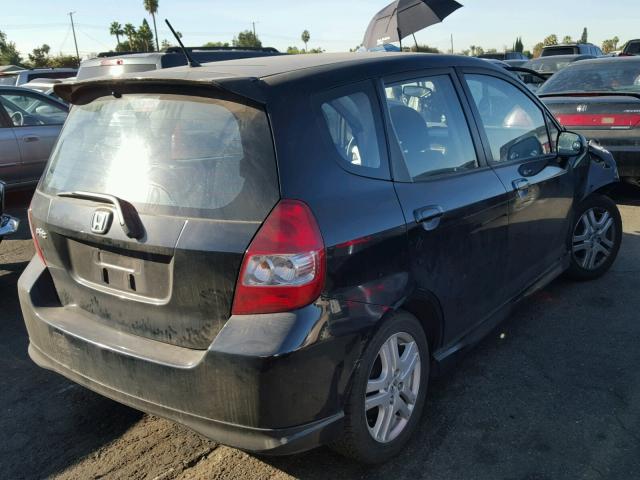 JHMGD38677S046578 - 2007 HONDA FIT S BLACK photo 4