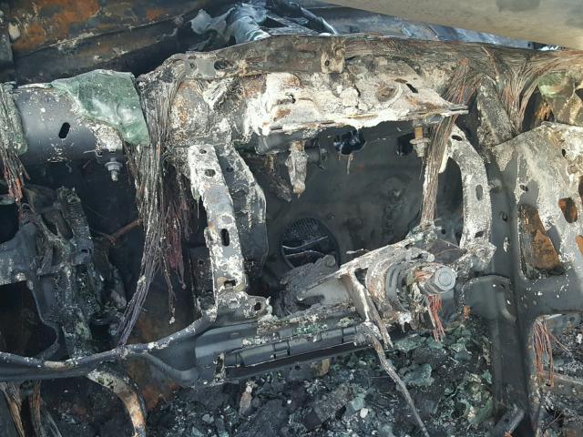 5TDYK3DC5BS041341 - 2011 TOYOTA SIENNA XLE BURN photo 8