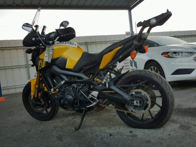 JYARN33Y3FA001654 - 2015 YAMAHA FZ09 C YELLOW photo 3