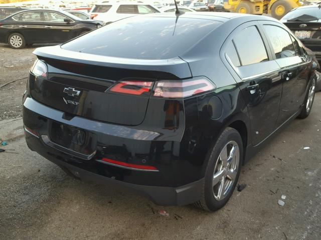 1G1RD6E47DU146249 - 2013 CHEVROLET VOLT BLACK photo 4