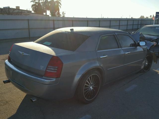 2C3KA63H06H278951 - 2006 CHRYSLER 300C GRAY photo 4