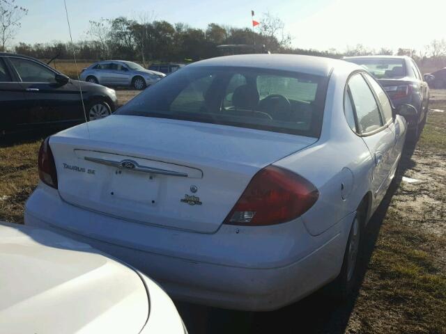 1FAFP53U62A146469 - 2002 FORD TAURUS SE WHITE photo 4