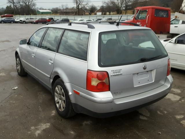 WVWVD63B63E374386 - 2003 VOLKSWAGEN PASSAT GLS SILVER photo 3