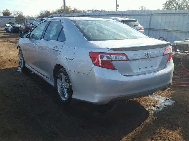 4T1BF1FK9EU386466 - 2014 TOYOTA CAMRY L SILVER photo 3