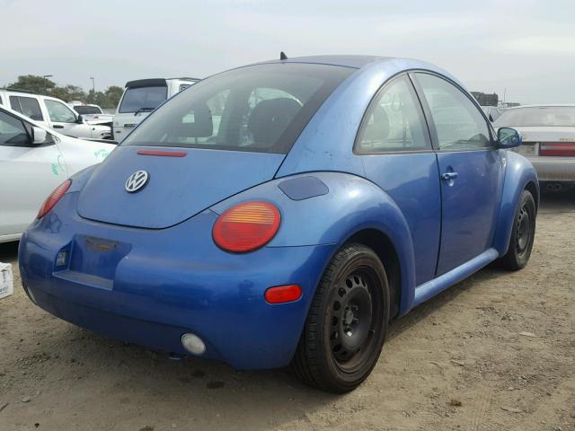 3VWBK21C21M425478 - 2001 VOLKSWAGEN NEW BEETLE 蓝色 照片 4