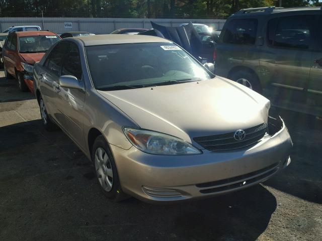 4T1BE32K62U111959 - 2002 TOYOTA CAMRY LE ოქროსფერი ფოტო 1