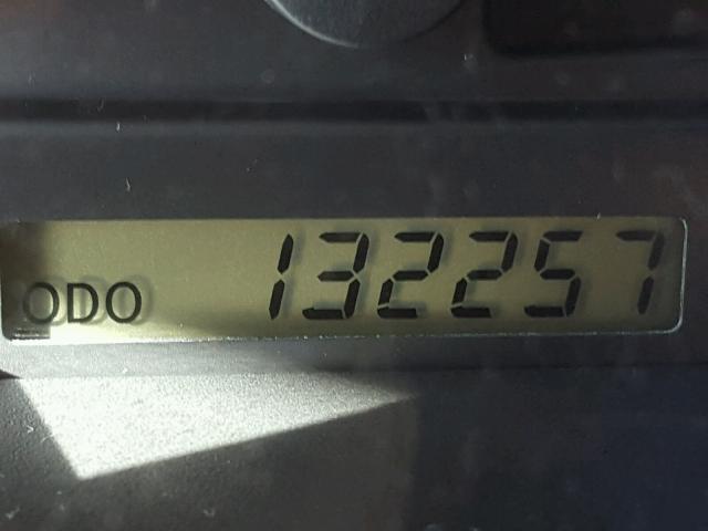 4T1BE32K62U111959 - 2002 TOYOTA CAMRY LE ოქროსფერი ფოტო 8