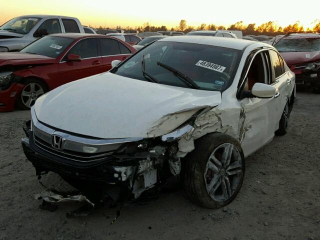 1HGCR2F55HA066780 - 2017 HONDA ACCORD SPO WHITE photo 2