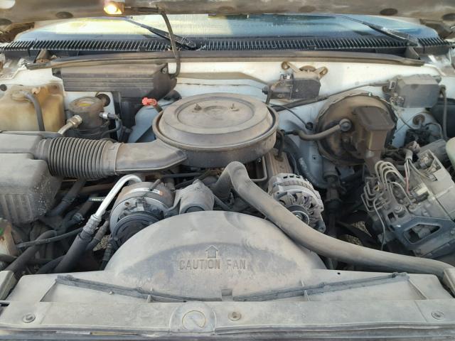 1GNEC16K0RJ351596 - 1994 CHEVROLET SUBURBAN C WHITE photo 7