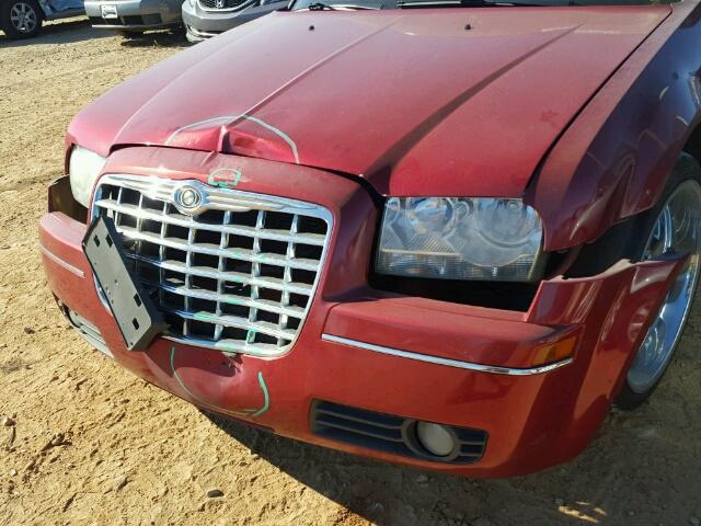 2C3LA53V99H512206 - 2009 CHRYSLER 300 TOURIN RED photo 9