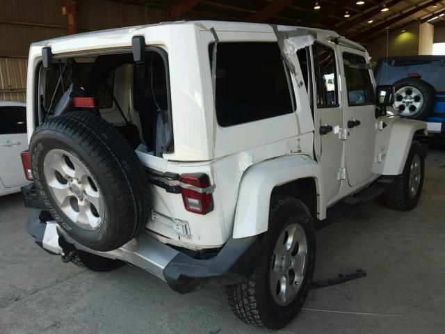 1C4BJWEG8FL558717 - 2015 JEEP WRANGLER U WHITE photo 4