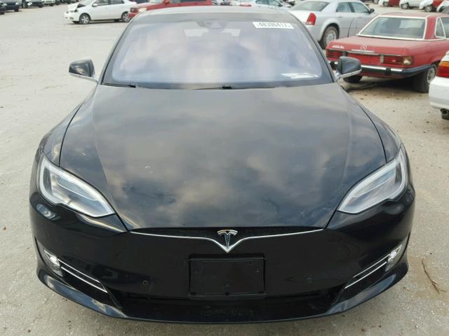 5YJSA1E1XGF159049 - 2016 TESLA MODEL S BLACK photo 7