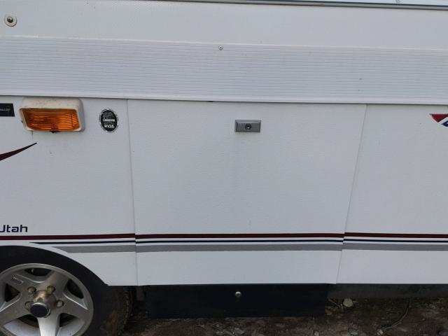 4CE681H1567285665 - 2006 FLEETWOOD TRAILER WHITE photo 5