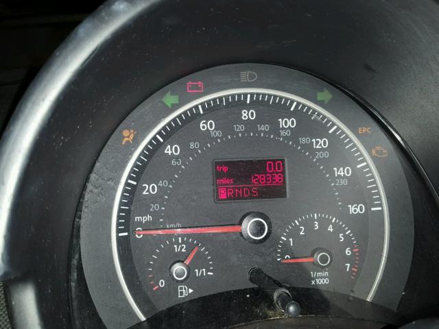 3VWFF31YX7M418438 - 2007 VOLKSWAGEN NEW BEETLE 白色 照片 8