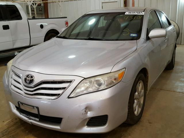 4T4BF3EK6BR209310 - 2011 TOYOTA CAMRY BASE SILVER photo 2
