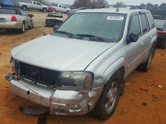 1GNET13M982148737 - 2008 CHEVROLET TRAILBLAZE SILVER photo 2