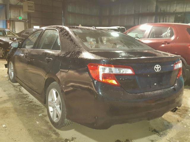 4T1BF1FK8CU122295 - 2012 TOYOTA CAMRY BASE BLACK photo 3