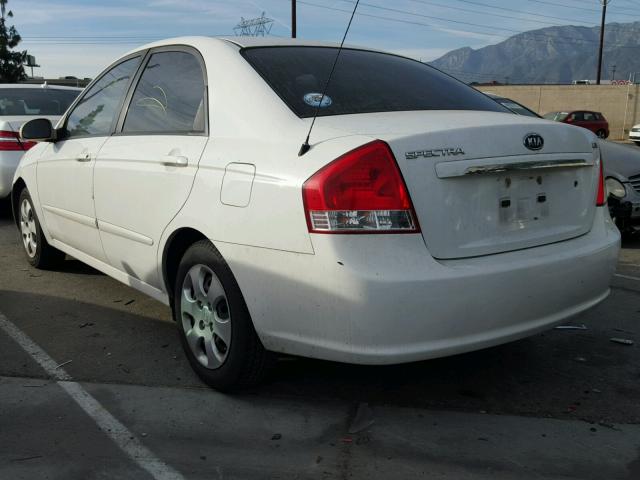 KNAFE222595595608 - 2009 KIA SPECTRA EX WHITE photo 3