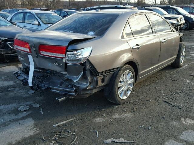 3LNHL2GC9AR652702 - 2010 LINCOLN MKZ GRAY photo 4