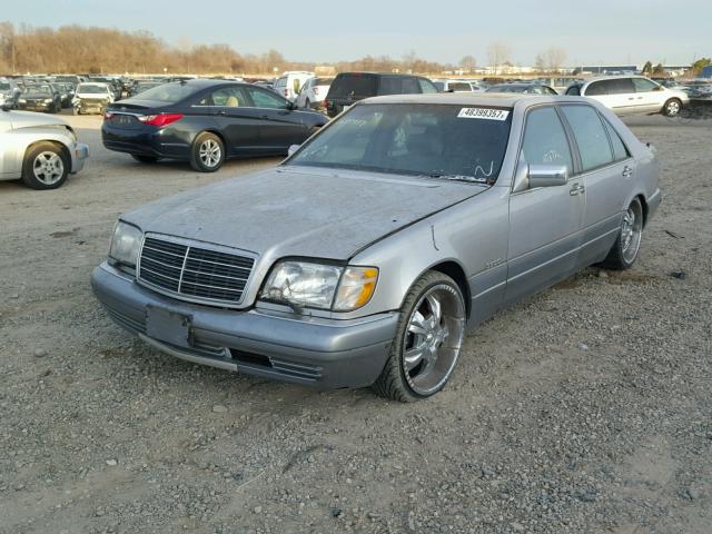 WDBGA51E4SA244359 - 1995 MERCEDES-BENZ S 500 SILVER photo 2