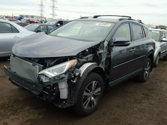 JTMRFREV3GJ095267 - 2016 TOYOTA RAV4 XLE GRAY photo 2