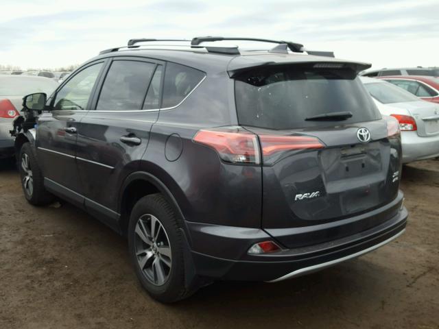 JTMRFREV3GJ095267 - 2016 TOYOTA RAV4 XLE GRAY photo 3