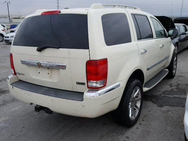 1A8HW58288F119758 - 2008 CHRYSLER ASPEN LIMI WHITE photo 4