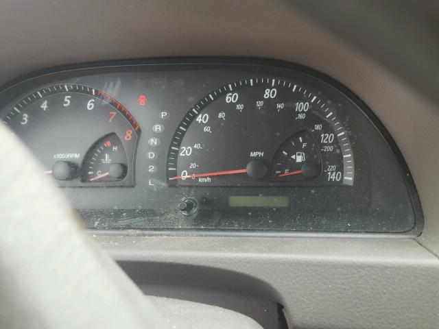 4T1BE32K02U518420 - 2002 TOYOTA CAMRY LE ნაცრისფერი ფოტო 8