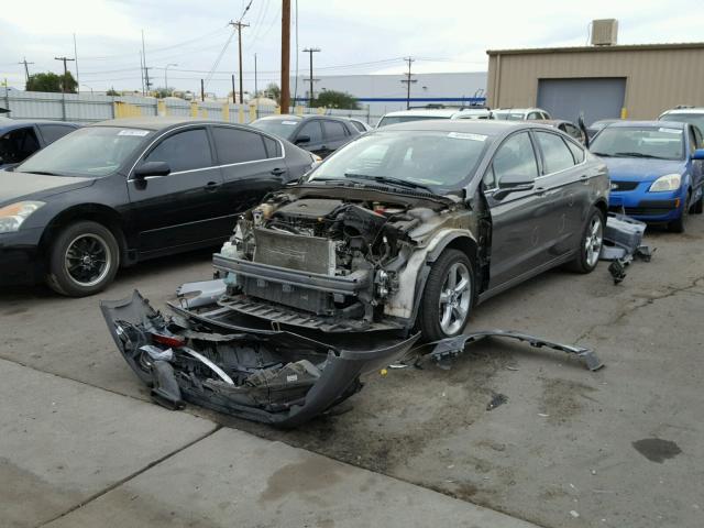 3FA6P0HD2ER111921 - 2014 FORD FUSION SE GRAY photo 2